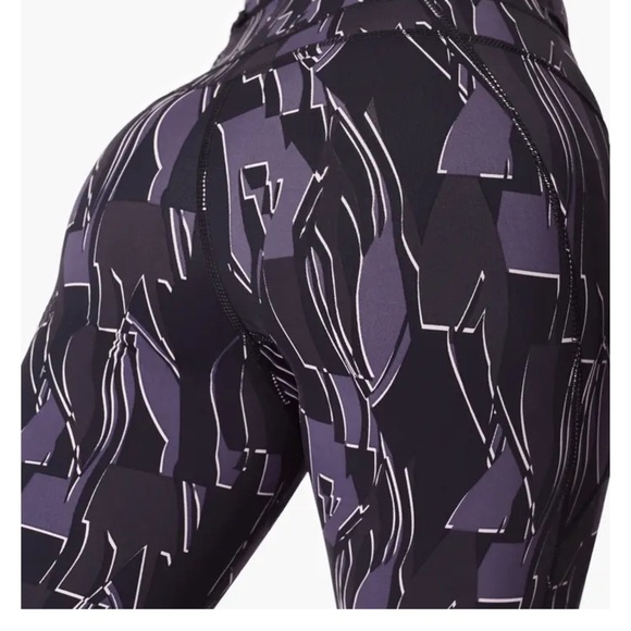 Sweaty Betty XXl zero gravity 7/8 length leggings. - Picture 11 of 11